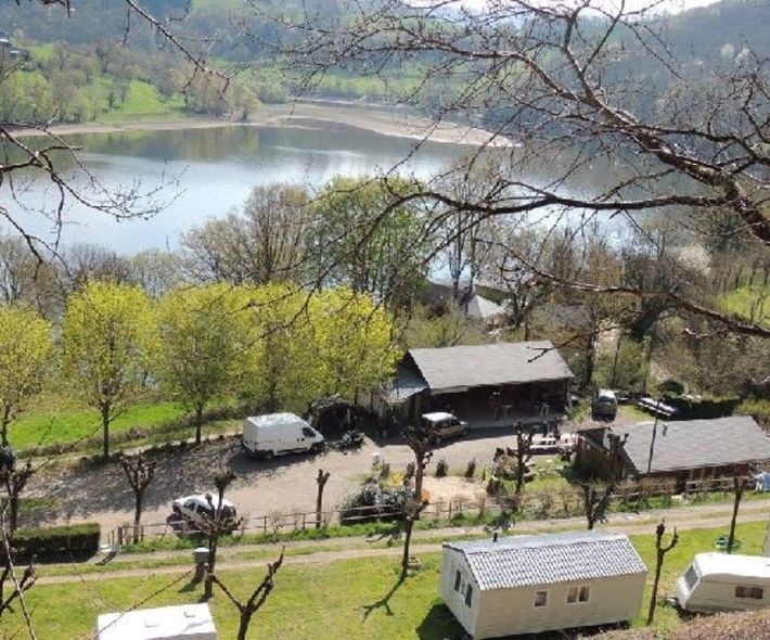 CAMPING BRISE DU LAC à SAINTE-EULALIE -D'OLT