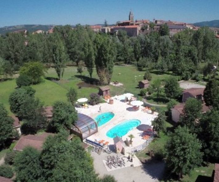 LE HAMEAU DES GENETS à MONTLAUR